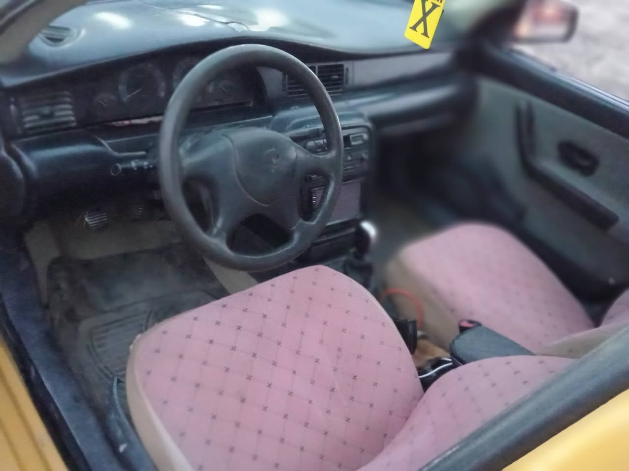 سلام عليكم سمند للبيع موديل 10تخم تاير ويل اسود صدر جديد سيارة بسمي ثاني يوم التحويل مصفرة  سيارة خير من الله السعر 30وبيهة مجال  ***********/*/
***********
