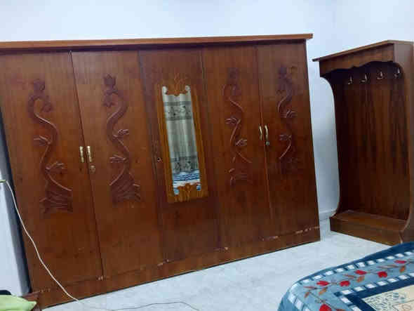 السلام عليكم غرفة نوم صاج نضيفة250 ***********
