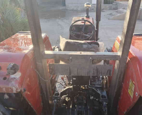 السلام عليكم يوجد تنكتر للبيع 
الموديل 2012 يراني 
محرك جديد تايرات نص عمر 
رقم التنكتر واسط تحويل ثاني يوم
رقم الهاتف ***********
