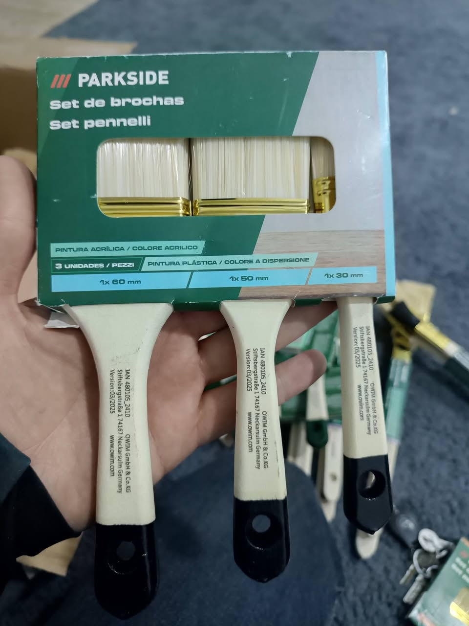 موجود كمية الماني اصلي 
توصيل موجود


**إذا كنت صاحب هذا الإعلان وتريد حذفه لأي سبب، رجاءا أرسل رسالة إلى الدعم الفني**