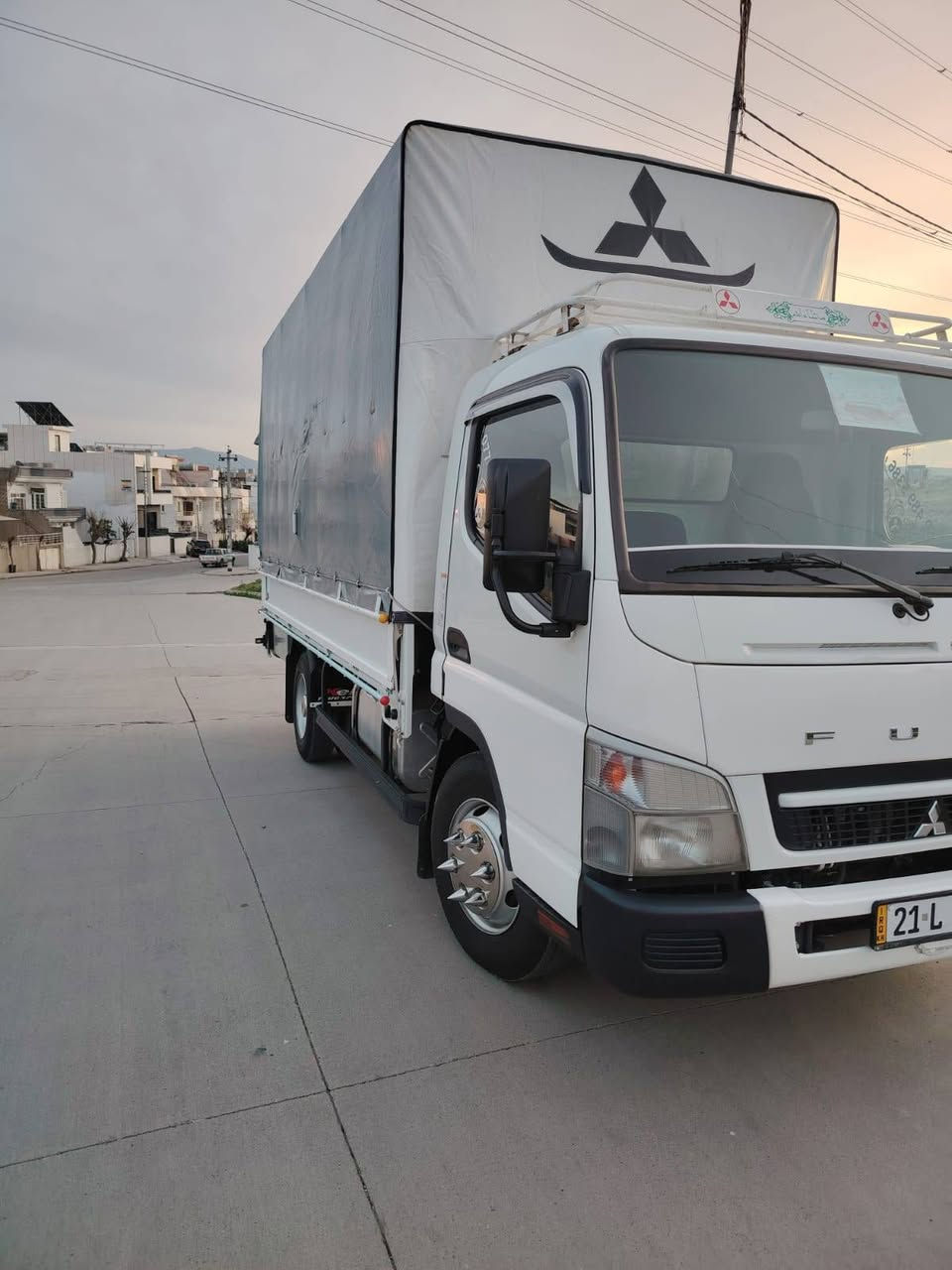 كنتر موديل 2025  ماشيه 130 حقيقي السياره كفاله عامه تحويل مباشر للاستفسار ***********
