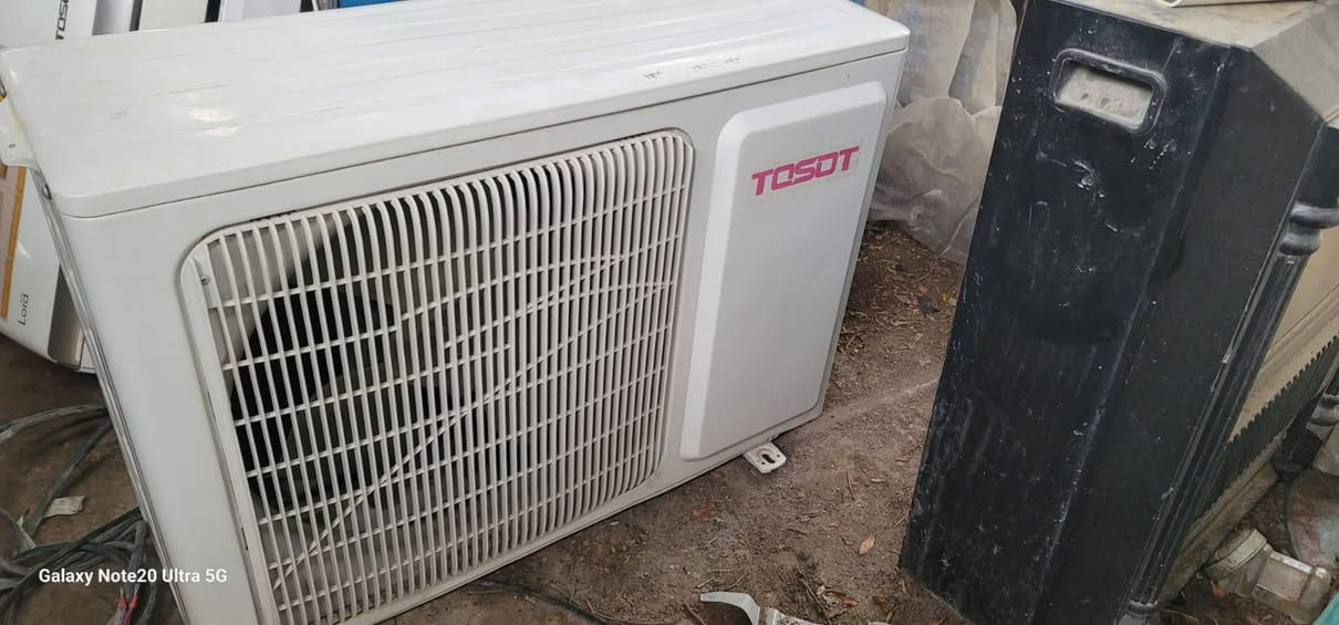 سبلت طن واحد كامل مع البواري والغاز مقفول كامل نوع توسوت
سعرها 200الف كامل


**إذا كنت صاحب هذا الإعلان وتريد حذفه لأي سبب، رجاءا أرسل رسالة إلى الدعم الفني**