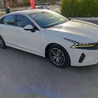 للبيع ب ١١٠ وبيها مجال قيليل متوازي  الي ميشتري ليخاير رجاىا متوازيييي...