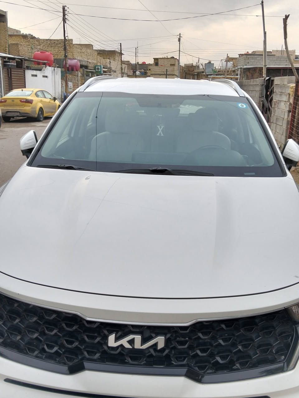 السلام عليكم سورنتو23 خليجي كفاله عامه محرك 2500 تيربو المرغوب سياره فول ماعده الكشن جلد والبنورامه ماشيه 50الف عله وضع الشركه سعر 245 رقم *********** تحويل ثاني يوم
