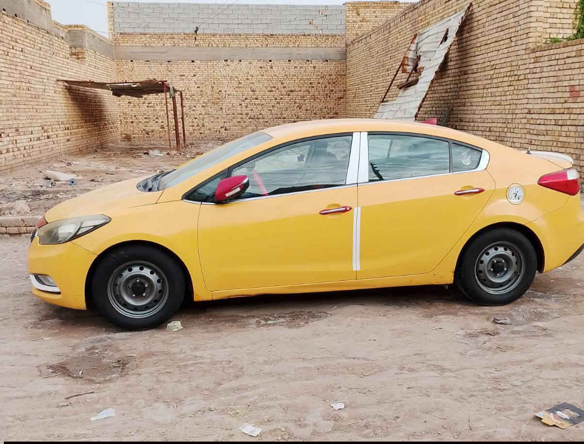 كيه فورتي موديل 2014 أمريكي حادثه فقط البنيد معمر نفسه وباقي سيارة كفاله سياره تخم تاير حداديه جديده تبريد جديد مكينه خير من الله 
مكان سياره ذي قار قضاء الشطره السعر ( 110) وبيه مجال للاستفسار ***********
