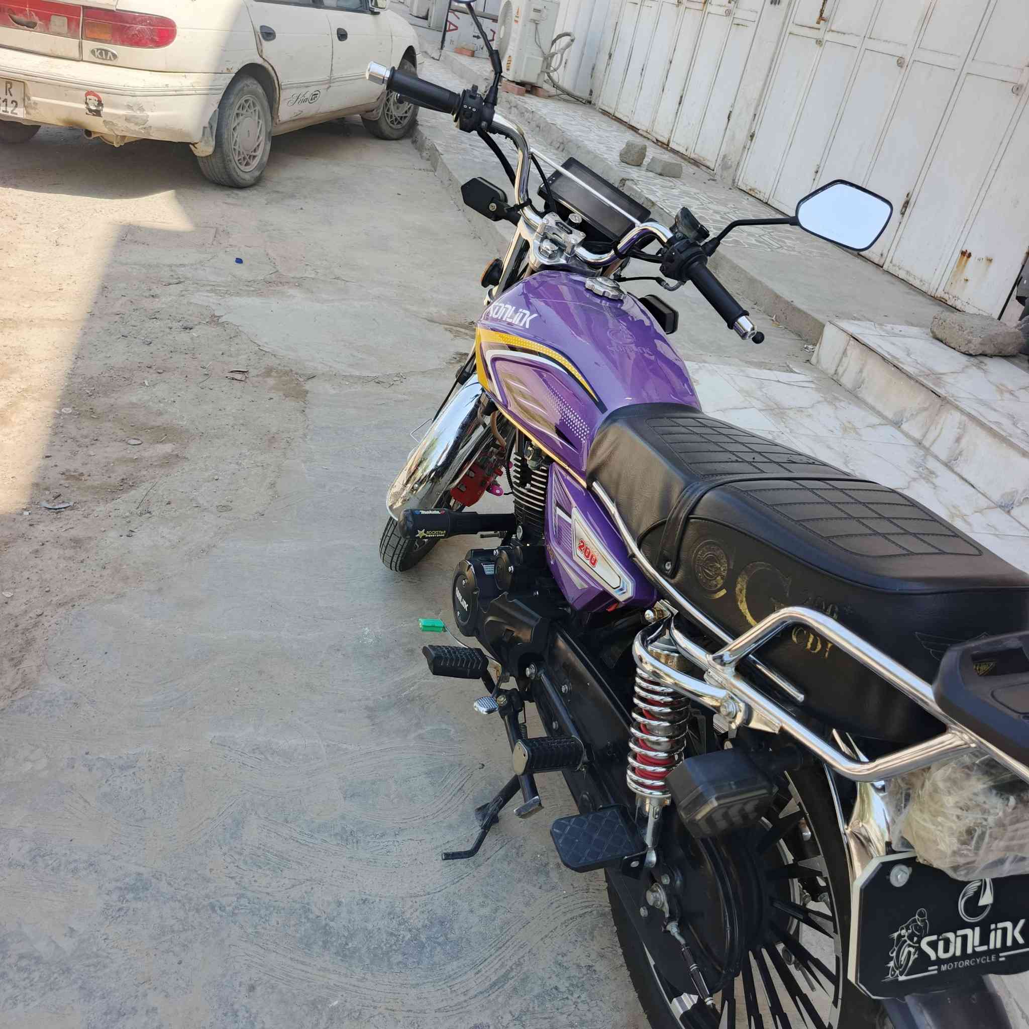 السلام عليكم موديل ٢٥ مكينة ٢٠٠ سودة دراجة جديدة بمعنى الكلمةشراي اتصل وادلل رقم الهاتف ***********
