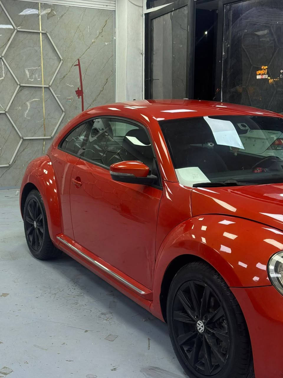 بصمه تشغيل 
بصمه ابواب 
جام شفط
حساس ضغط الاطارات
مقاعد جلد تدفئة 
مراية تعتيم 
ليت + كشاف ليد
ويل ١٧ + تخم تاير جديد + بطارية جديدة
شاشة كار بلي + كامرة خلفية دواره 
محرك ٢٠٠٠ تيربو
السيارة ماشية 91500
جاملغ ايمن أمريكيا والعراق انصبغ البنيد والجاملغ الايسر السيارة حلوه مثل الصور إذا مواحله 

مكان السيارة بغداد قرب محطة وقود اليرموك السعر ١٠٠ ورقة   بيه مجال بسيط

*********** ابو سلطان بيع فقط
