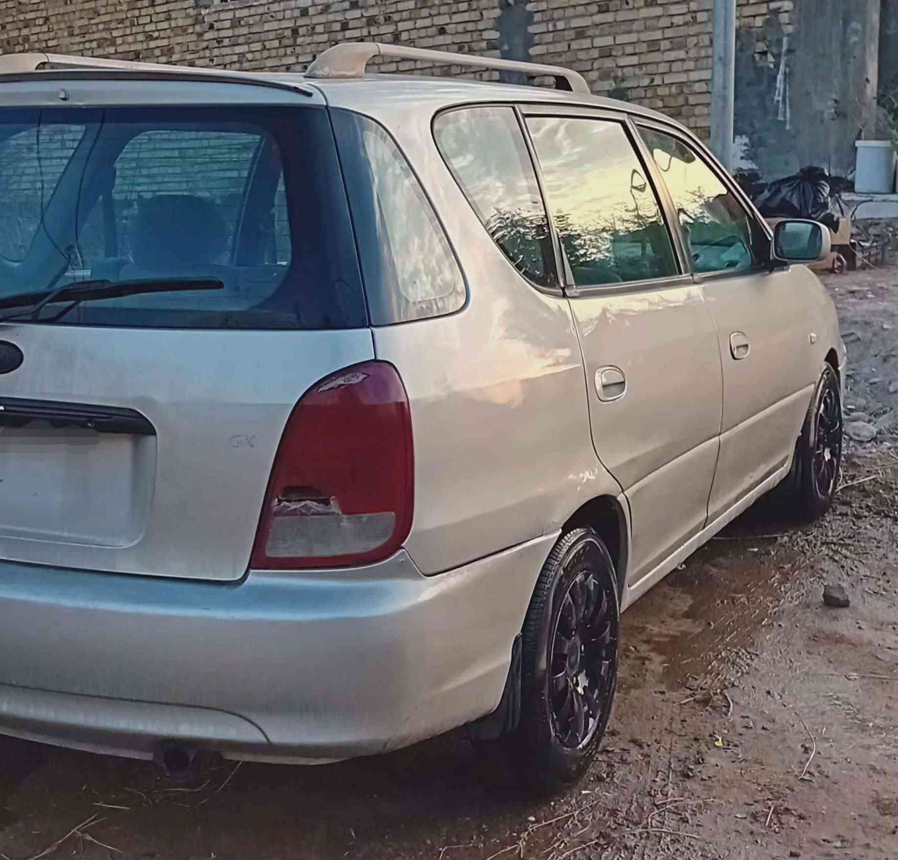 كيا كارنز موديل ٢٠٠١للبيع مكينه كير خير من الله سنويه ٢٨رقم بغداد
السعر ٦٢وبيه مجال العنوان كربلاء طوريج ***********
