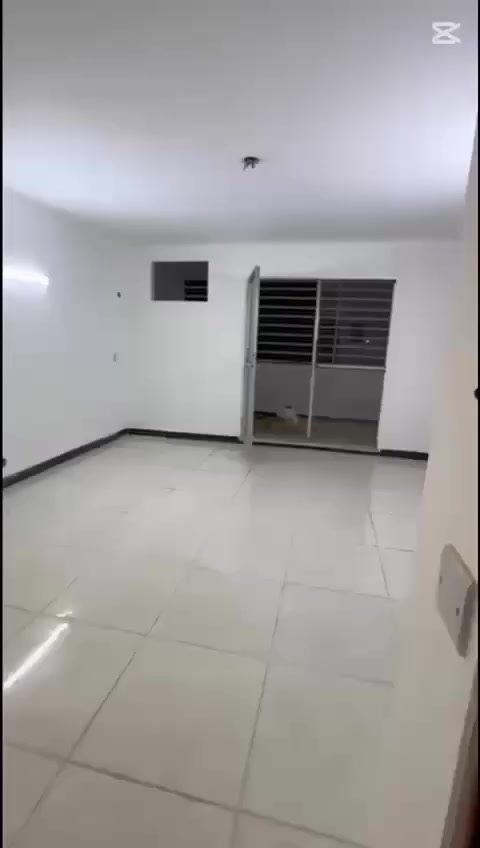 شقة للبيع طابو ملك صرف معامله كاملة المساحة 100متر العنوان شقق الطالبية قرب اسواق سرمد للاستفسار الاتصال ع رقم التالي ***********
