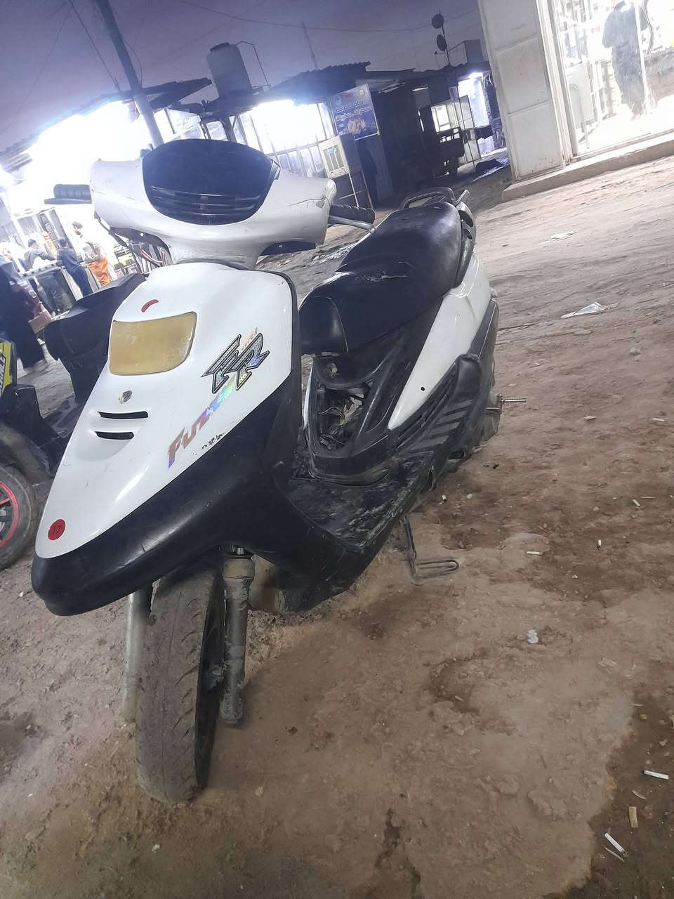 السلام عليكم للبيع


**إذا كنت صاحب هذا الإعلان وتريد حذفه لأي سبب، رجاءا أرسل رسالة إلى الدعم الفني**