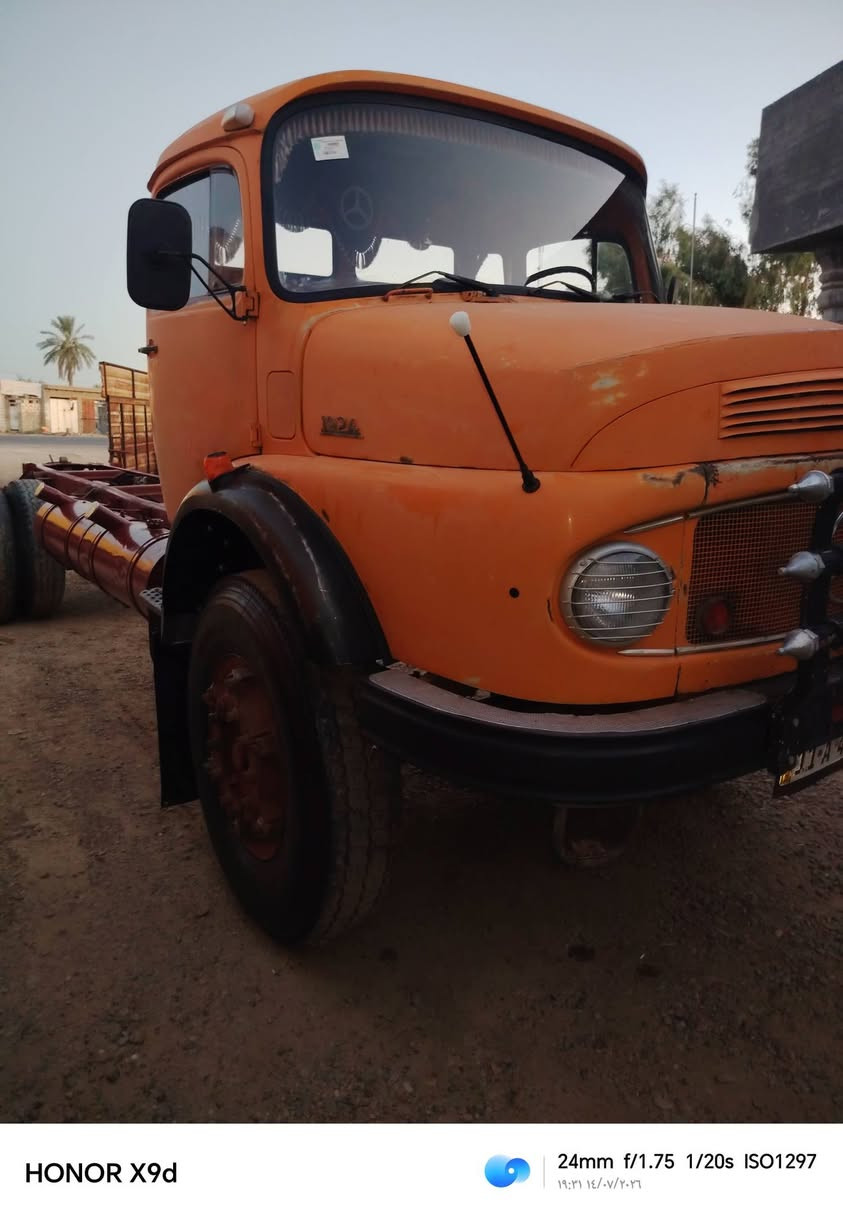 للبيع موديل 82  اتصال على هذا رقم ***********
***********
