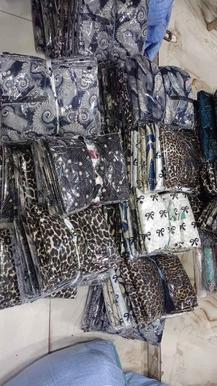 📢 يا تجار الأونلاين والمحلات 🔥
الاسدال الفسكوز اللي مكسر الدنيا في   رمضان ومطلوب في السوق كله 🌙✨
💣 مش بـ 250 ولا 200 اقل من كدة بكثير 
🔥 اسأل التلاتة بكام — السعر مفاجأة بجد
📦مفاجأة أقوى لطلبات الجملة
من أول دستة  سعر يكسّر السوق  وتحدي
تكسبي وتبيعي بسرعة 💸
⏳ الكمية محدودة لينكات جروب المصنع تتعرض عليها الموديلات والاسعار كل يوم اكثر من 500 موديل حريمي ورجالي واطفالي وشنط ومفروشات وكجوال
👇🏻👇🏻👇🏻👇🏻👇🏻👇🏻
https://chat.whatsapp.com/F3STlL5LN8l8UZBnRDAkAy?mode=wwt


**إذا كنت صاحب هذا الإعلان وتريد حذفه لأي سبب، رجاءا أرسل رسالة إلى الدعم الفني**