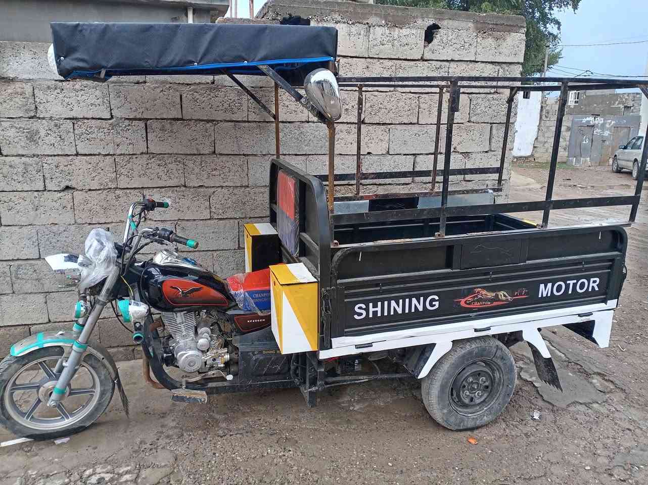 ستوته نضيفه اي نقصه مابيهه وراق وحد بيهه ***********
