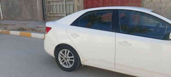 السلام عليكم.... سيراتو موديل 11كفاله تبديل او ضربه عدى بارد وخياس بسيط بالداير  ومرتبهن بيع او مراوس شارجر او اوباما موديل10  السعر 105وبيه مجال ***********
