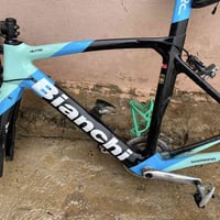 شباب فريم فول كاربون القياس 53   والدراجه كامله هيه والسستم السعر 600 ...