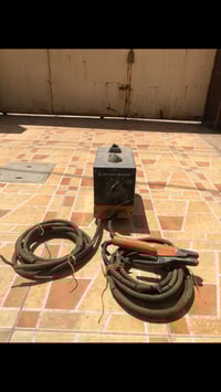 تلحيم كهرباء J&D موديل BX6-250 بحالة جيدة. مضبوط وسهل الاستخدام لمختلف...