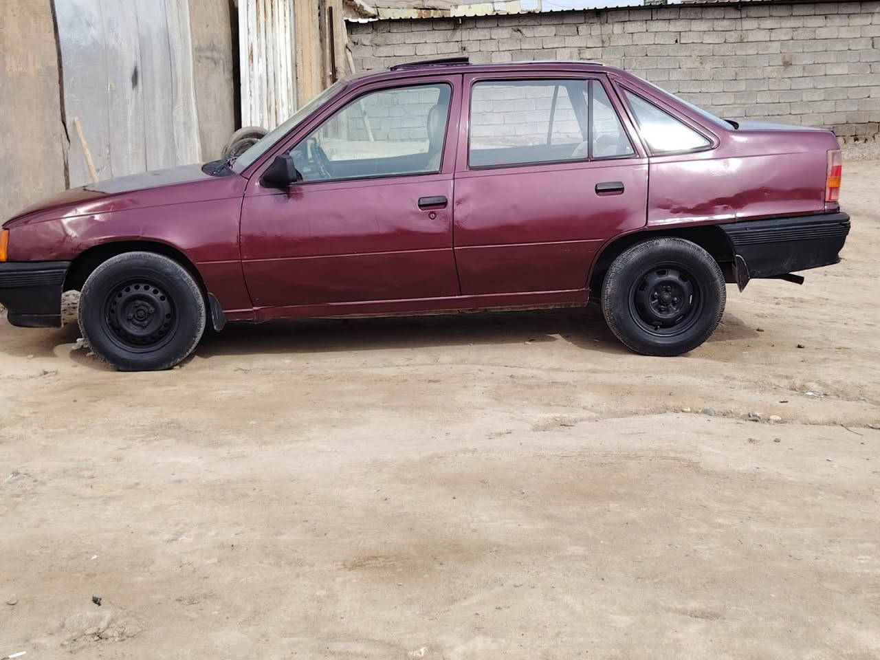 مكلف بالنشر للبيع وبل كاديت كير محرك شرط رقم صلاح الدين الماني سنويه ل27 شرط تحويل وكاله جاهزه من كلشي تايرات 4جدد صدر كهربائيات كلها شغالة يرهم مراوس ومقدمه وكلشي يرهم السعر النقدي 20وبي مجال ***********
