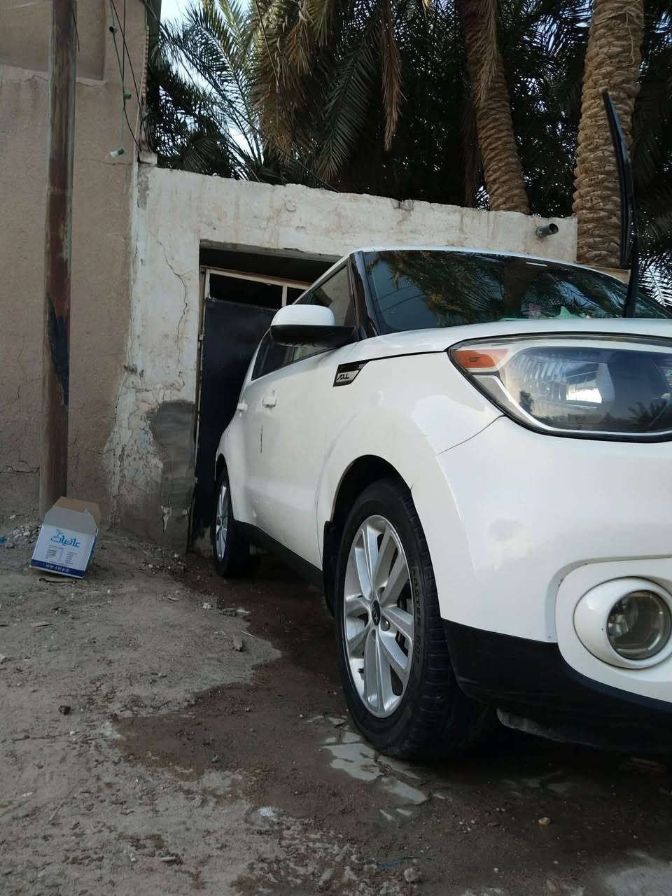السلام عليكم صول 19 فول مواصفات 1/1حادثه جملغ وبنيد بدون ايرباك السيارة تجي بصمتين العنوان بابل حله للستفسار *********** السعر 140ورقه وبيها مجال
