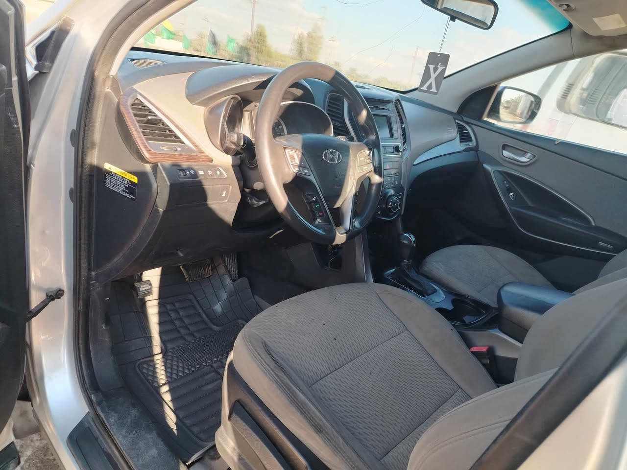 سلام عليكم سياره سنتافي البيع 2017//***********
