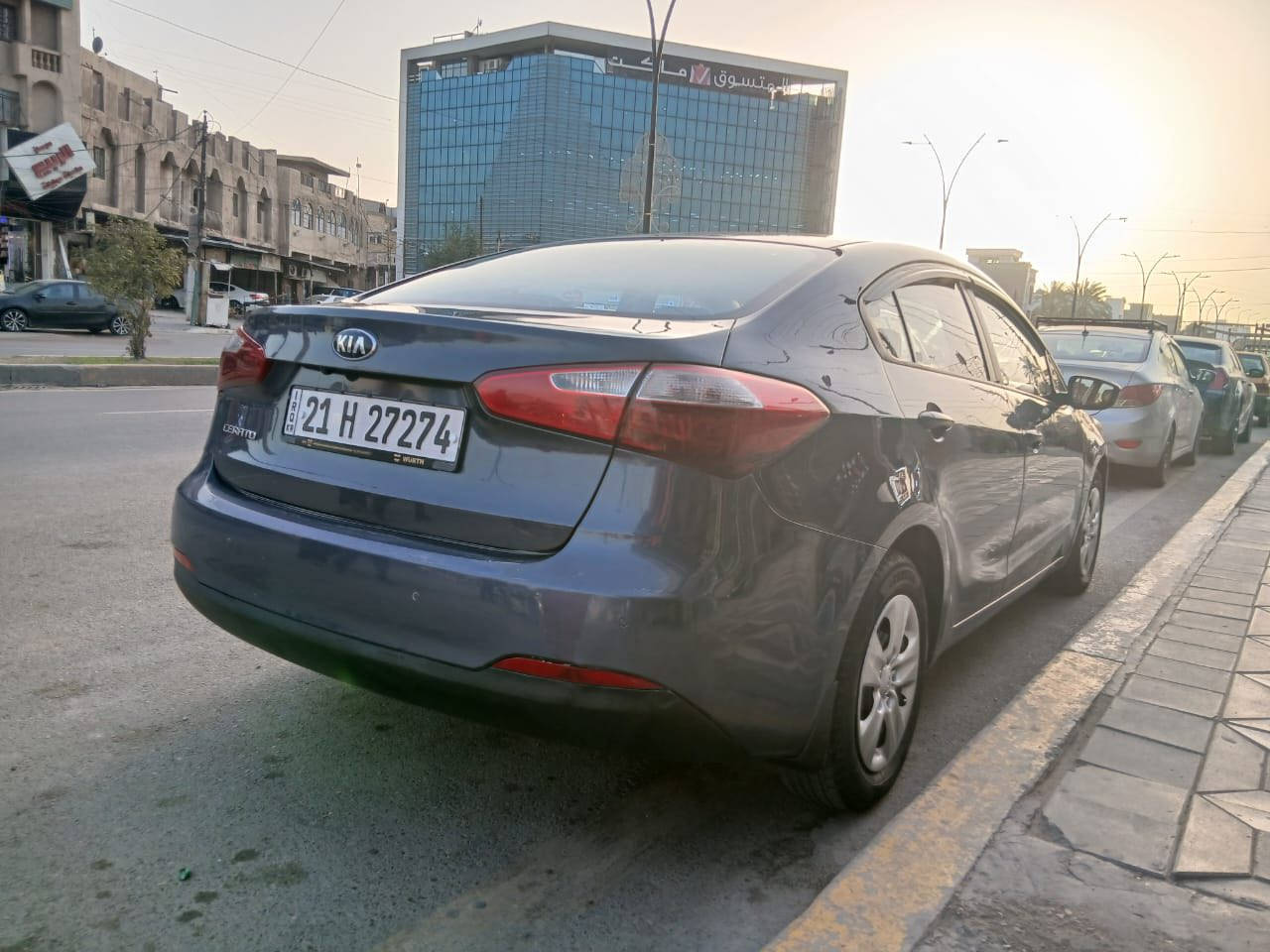 السلام عليكم للبيع سيراتو خليجي
موديل 2016

مكينه 1600 دوش المرغوب 

سياره جاهزه وحلوه 

رقم وسنويه وهزه كله جديد باسمي 

السياره بيه قطع صبغ ابيعلك حزام بدون دواخل بدون تكم بدون ضربه قويه 

السعر 99وبيه مجال للشراي 

بغداد الصليخ ***********
