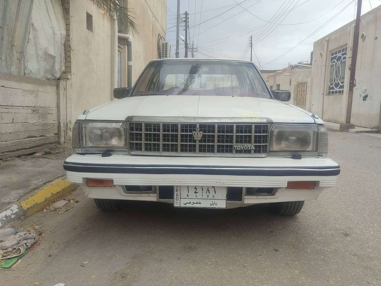 السلام عليكم سوبر موديل 85 سنويه ال 29 سياره مال جني مكينه وكير ثنين ونص جداد تخم تاير جديد حداديه وره وكدام جديد اربع جام يصعد وينزل تقفل على السويج كهرباياتها شغاله ماكو شي بيها مايشتغل السياره نقصها بس التبريد فقط عده التبريد مابيها نقص سياره الي ياخذها بل عافيه علي والشراي يخابر مامتواجد على الفيس السعر 

////42////

***********
