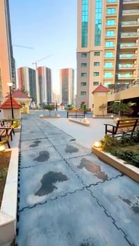 مجمع رويال ستي • ايجارات حصرية • موقع استراتيجي