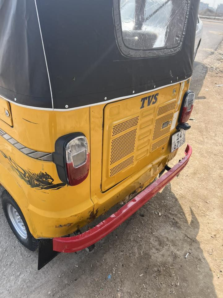 تكتك رقم إنكليزي وسنويه بصره 2019 داخله 2020 المكينه ما مفتوحه البدي خالي من الضربه المكان البصره السعر 4600 وبيها مجال


**إذا كنت صاحب هذا الإعلان وتريد حذفه لأي سبب، رجاءا أرسل رسالة إلى الدعم الفني**