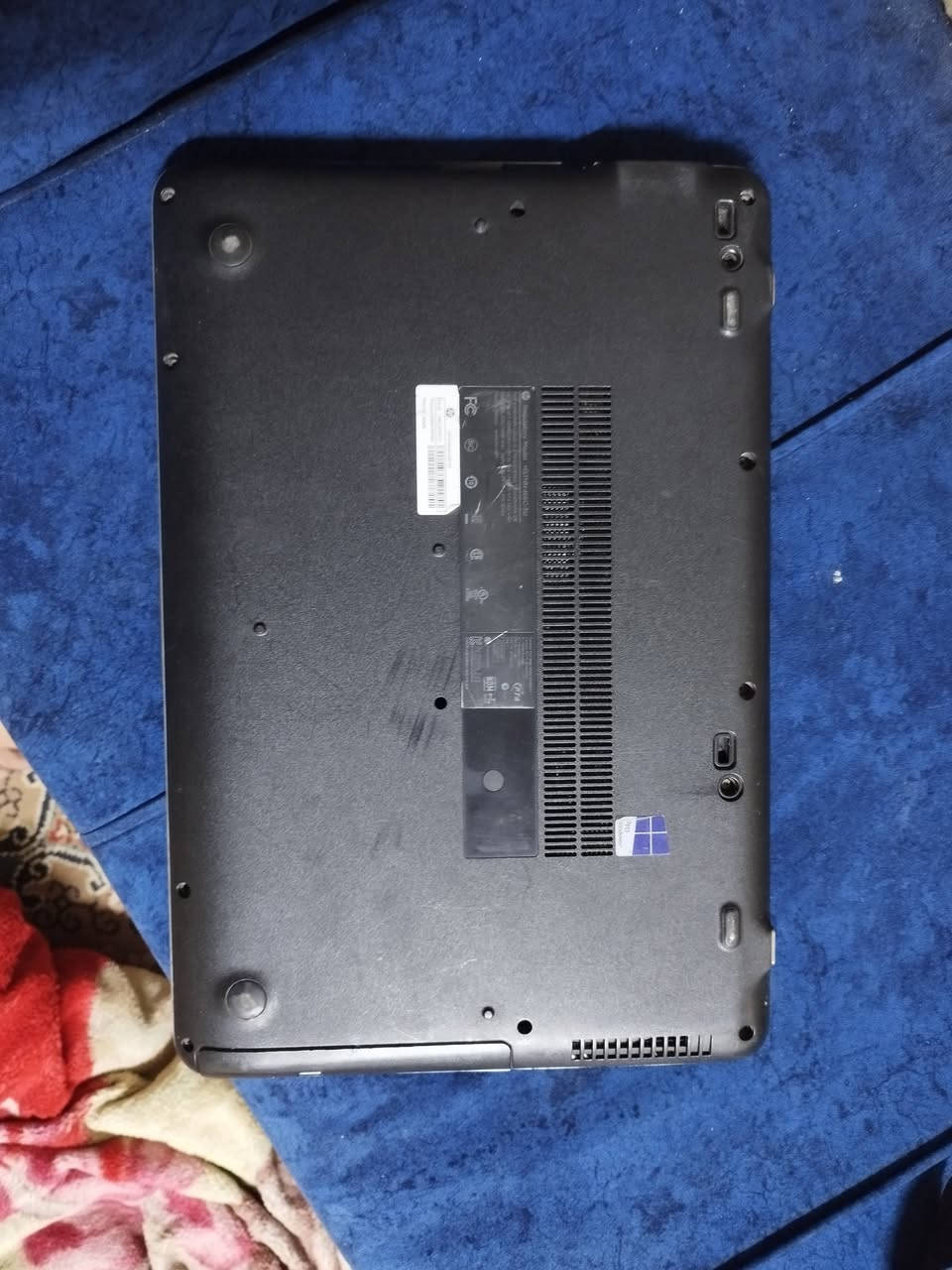 للبيع
hp probook 650 g2
مواصفات معروفة و تخبل للدراسة للحسابات كلش زينه
سعره 350


**إذا كنت صاحب هذا الإعلان وتريد حذفه لأي سبب، رجاءا أرسل رسالة إلى الدعم الفني**