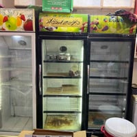 عارضات • نضافة ٩٠٪ • كوفه