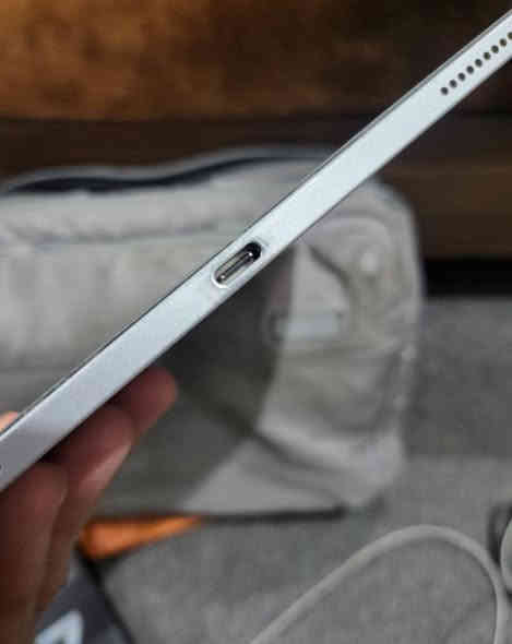 ايباد ابل موديل ٢٠٢٠ 
٢٥٦ كيكا
شحن تايب سي 
حجم ١٢.٩
سعر ١٥٠ الف دينار فقط 
اربيل ***********  تعال للسوق موبايلات حمامه سلام
