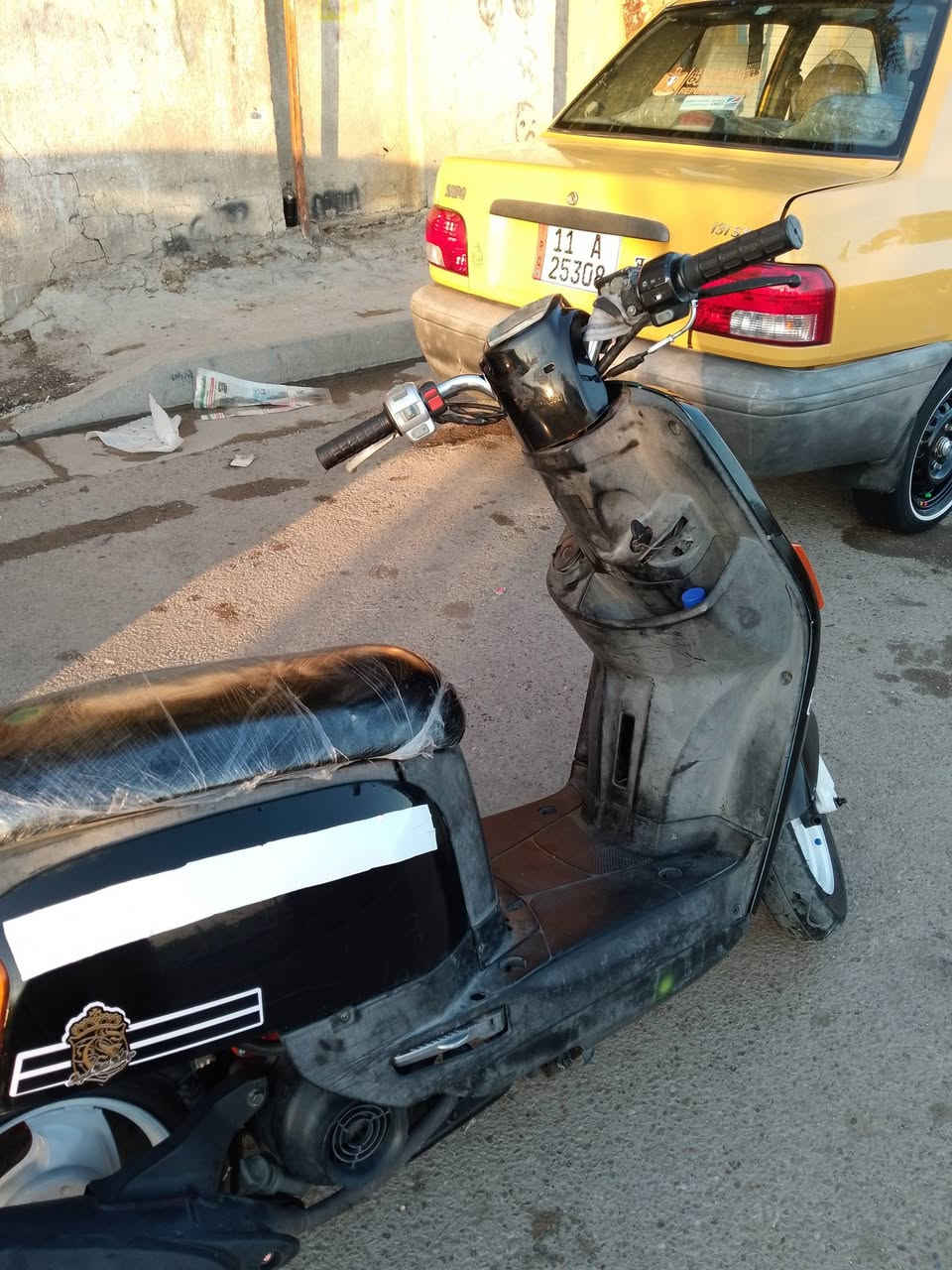 سلام عليكم دراجه بوليس لبيع دراجه حلوه مكينته تخبل وناعمه ماتسمع صوته نكره بكل وقت   شلعه حلوه ومعدل طير كهربائيات كله شقاله عوزه بس شخاطه مال سلف باتري جديد سلف جبير ام جديد شاده دراجه عوزه قبق ما ماتري وجامه مال بك لايت سعر 375 وبيه مجال مكان بغداد فلكت حي نصر رقم ***********
