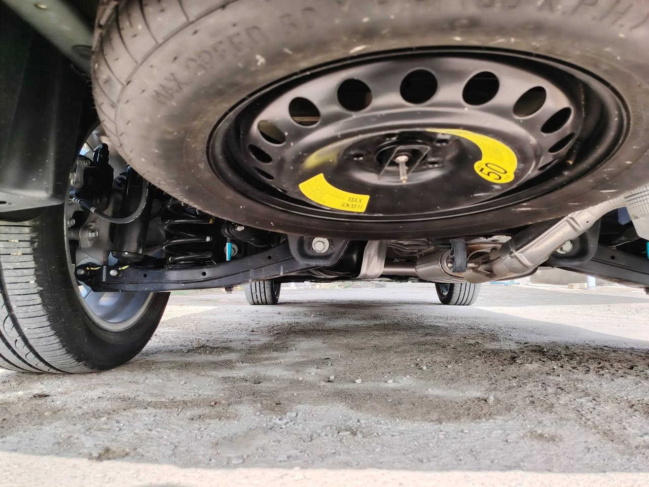 السلام عليكم
للبيع 

هونداي بالسايد فئة  SEL PREMIUM Limited
معروفة هذه الفئة 

اللون أسود مميز

موديل 2025 

عداد المسافة 4000 كم يعني زيرو

مرقم بغداد بأسمي داخلة على كتاب الشهداء 

الضرر 
جانبي خفيف كما موضح بالصور

ارباك بردة وكشن رجعته سستم بلادي
دوشمة أرضية 

المواصفات   
فتحة
4 كامرات 
صندوق ذكي 
كشنات تبريد وتدفئة 
كشن خزن 
داتا شو
لد خفي 
شاحن واي فاي 
كشن الثالث تدفئة 
حساسات 360 درجه 
قيادة ذاتية
هند بريك بصمة
مراية هيتر واشارة ورادار 
بردات ابواب 
تبريد مركزي 
سماعات مركة harman/kardon
بارك فديو 
استيرن تدفئة 
محرك ستة سلندر 3800

السيارة جاهزة من كل نواحي جاهزة وبالعافية عالياخذها 

السعر : 310$ وبيها مجال

العنوان 
بغداد / حي أكد
رقم الهاتف ***********
