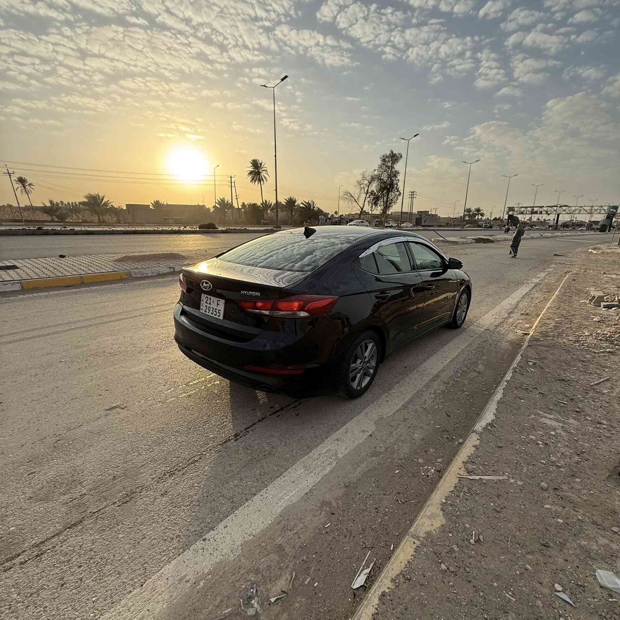 سلام عليكم
النترا 2018 

وارد امريكي صبغ قطعتين جامرلغ + باب بدون اي دواخل 

محرك 2000 

شاشة كامرة حساسات 

ويل كب بلادي + تخم تاير جديد 

صدر + منضومة تبريد جديدة 

رقم سليميانية باسمي سنوية وفحص جديد 

السعر 118 $ وبيهة مجال 

مكان السيارة ديالى الخالص 

***********

***********
