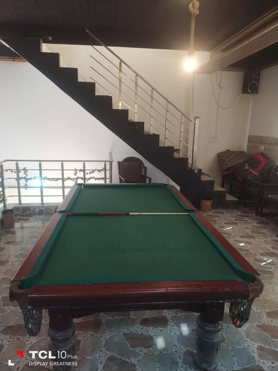 السلام عليكم ورحمه الله بلبيار للبيع السعر350 بي مجال شي قليل حلان نضيف شاصي نضيف قماش مبدل جديد وخير من الله سبب البيع غير متفرق
