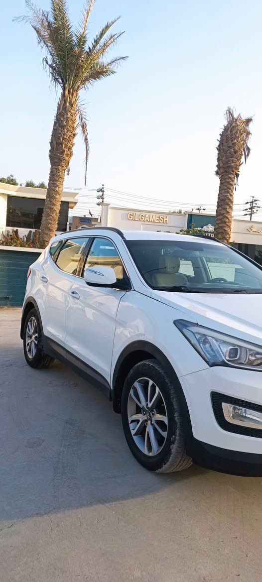 سلام عليكم.    للبيع فقط.  سنتافي 2014. 4سلندر 7راكب 3قطع تبريد ماشيه170 حقيقي 
رقم اربيل باسم شركه وكاله تحويل ماكو مشكلة 
السياره بيها ربع جاملغ مصبوغ امامي والباقي كفاله عامه من فتح وصبغ وتبديل كفاله عامه كير مكينه حداديه تبريد كفاله عامه السعر 137وبيها مجال قليل حك الجيه مكان السياره النجف للستفسار ***********
