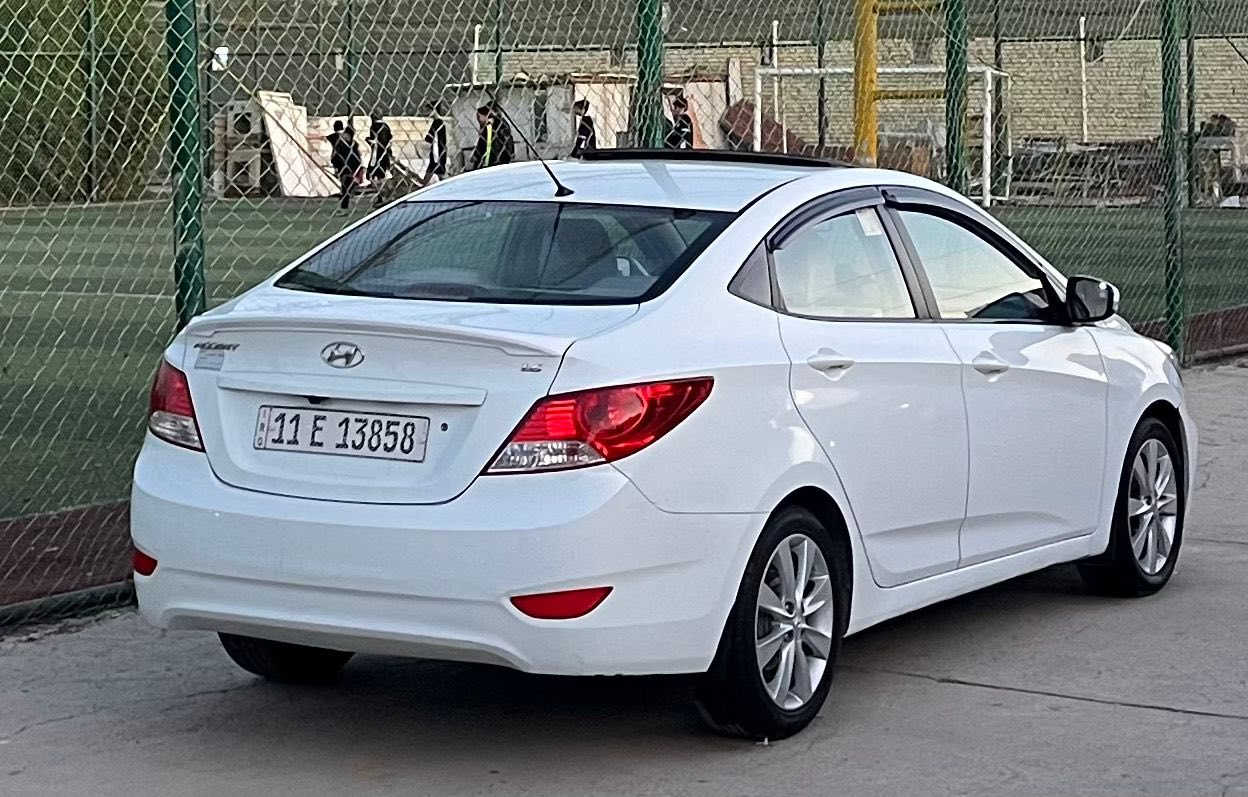 سلام وعليكم
من رخصت الدمن 

البيع اكسند خليجي

موديل 2014

ماشيه 113

سياره مكفوله 

من صبغ وتبديل

فقط بيه شبر بارد

باب الي وره سايق 

سايره تخم تابر جديد 

صدر امامي خلفي جديد

مكينه وكير مكفولات 

ساره أي نقص مابيه وبل خير على ياخذه 

سعر 115 وبيع مجال شي بصيط 

مكان السياره بغداد العامريه شارع المنضمه 

رقم تلفون 

***********
