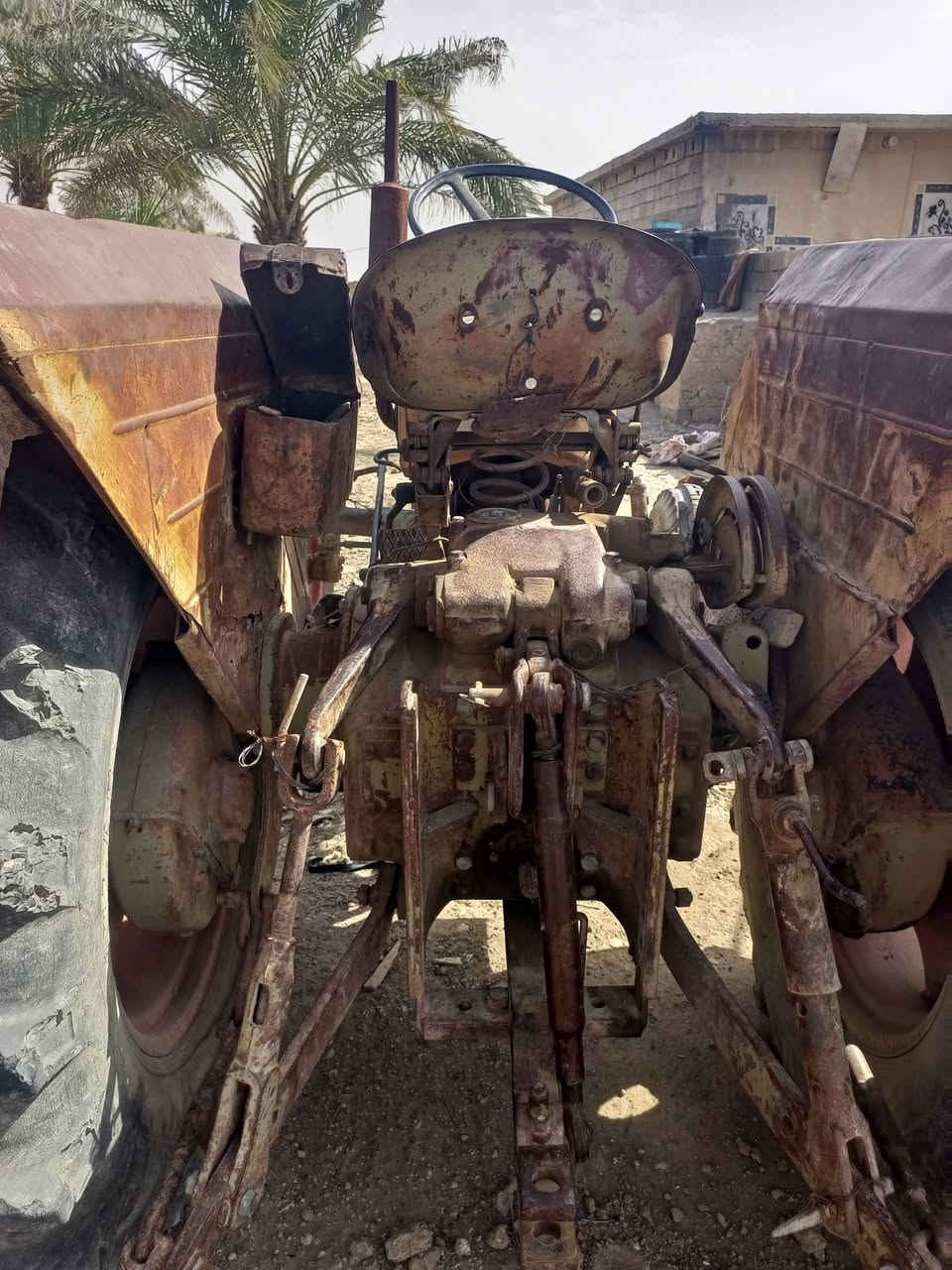 عنتر مكفوله تايرات الخلفيه نص عمر لاماميات جدد مكينه كير اكسل مكفولات الكشر شوفت العين سنويه ورقم ديالى / بدون تحويل /مكان ديالى الوجيهيه السعر. 4 ملاين/***********
