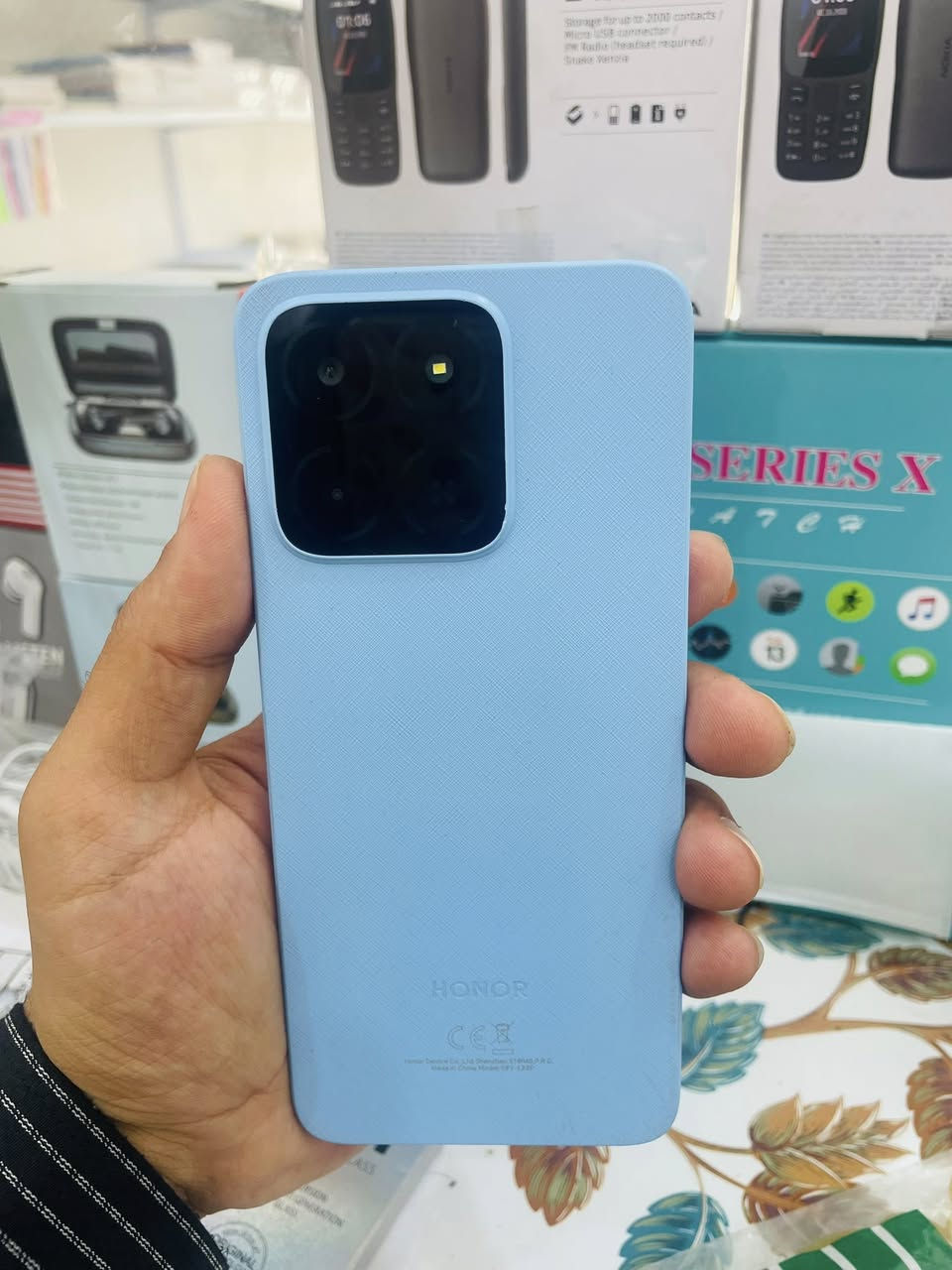 هونر x5b بلص ذاكره 128 لوك برغي واحد ممفتوح 
كربلاء حي الاطارات شارع المدارس ***********
