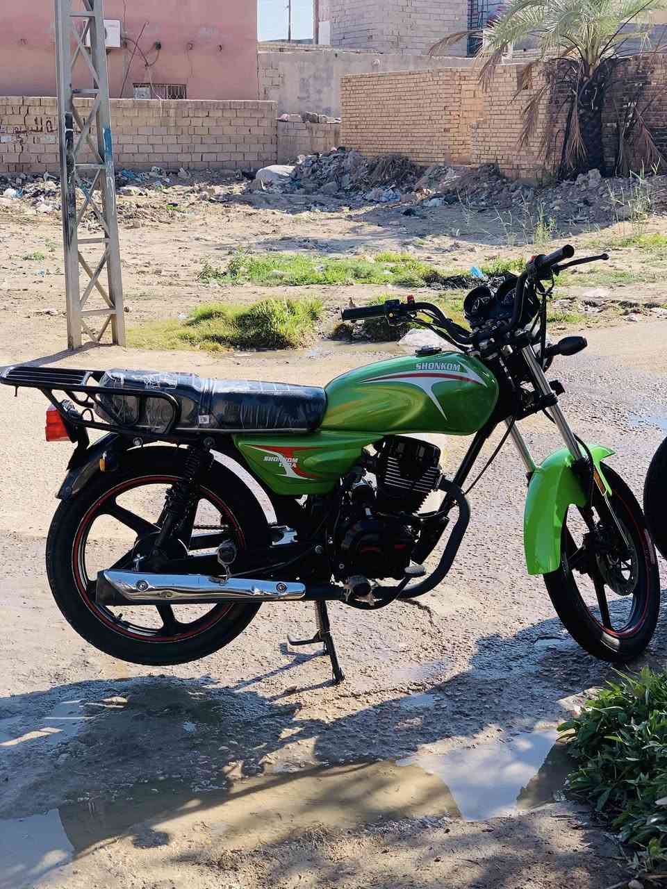 للبيع دايون شانك اصولي اوراق بيها نواقص بسيطه سعرها ٦٥٠ وبيها مجال
مكاني بابل محاويل ***********
