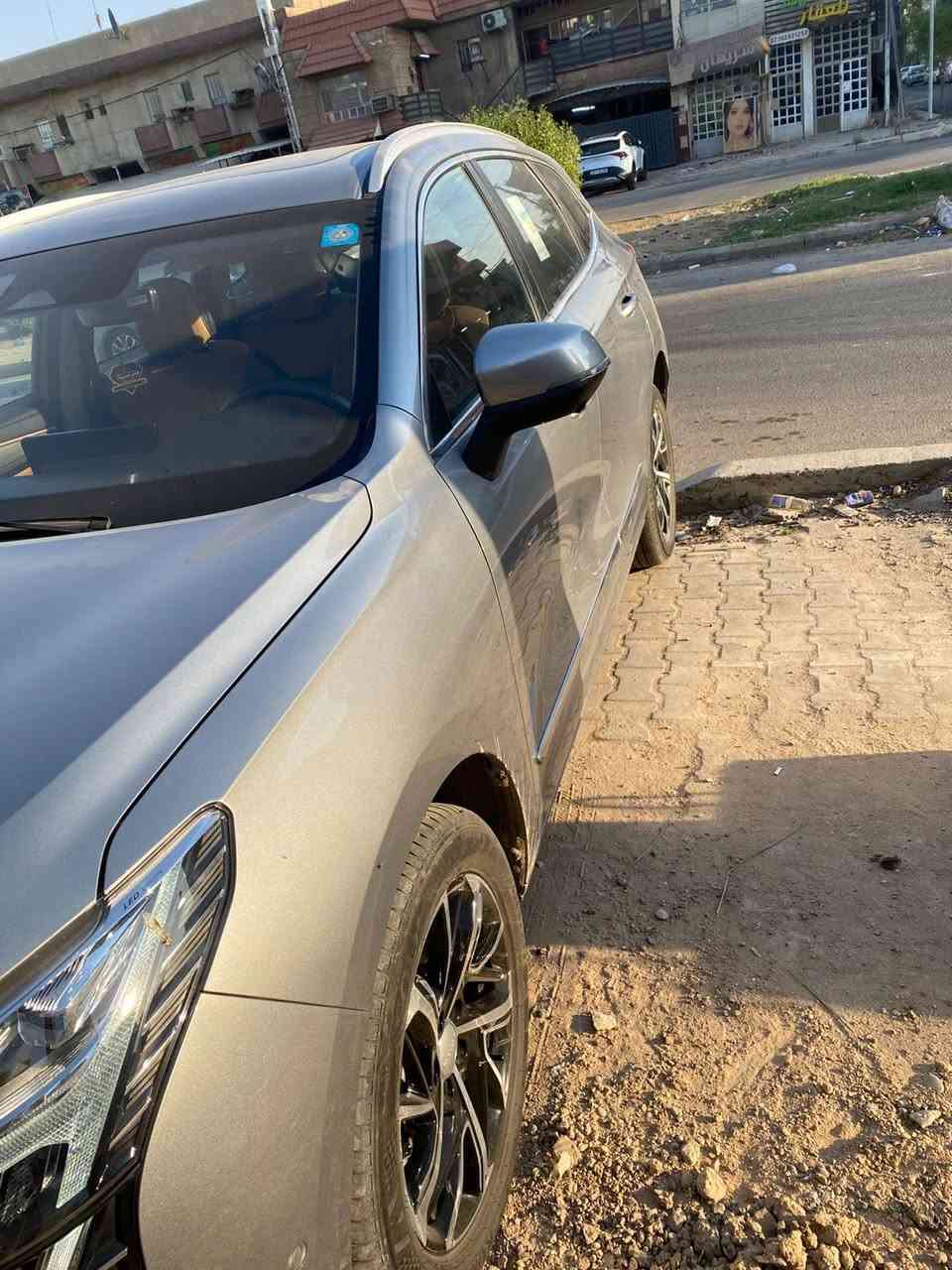 السلام عليكم .. 🌹
هافال جوليان 2024 سياره مستلمها من الشركه 
( كفاله عامه ) 
فول مواصفات 
1_ اشاره ترحيب 
2_ كامرا 360 دورات
3_ اشاير مري 
4_حساسات امامي خلفي 
5_ سايد بريك كهربائي 
6_تحديد مسار 
7_ مانع تصادم 
8_ تدفئه + تبريد كشنات 
9_ كشنات جلد 
وبيها مواصفات كُلش هواي معروفه السياره بمواصفاتها 

السعر 205 وبيها مجال قليل
العنوان بغداد حي القاهره 

رقم الهاتف : ***********
