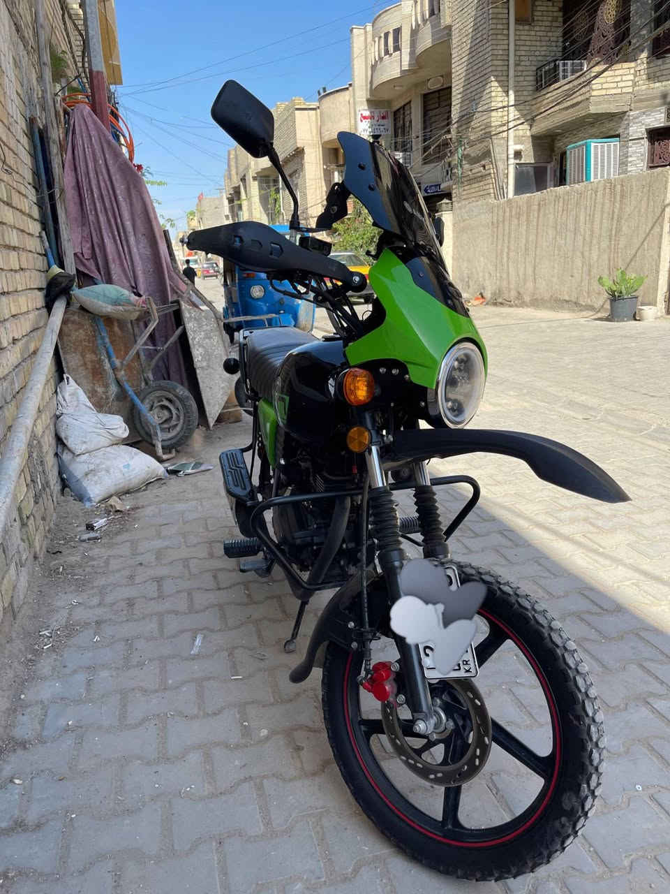 مكلف بالنشر 🤍

السلام عليكم.
دراجه. دايوان 
نوع (جبلي)
رقم اربيل 
لون اسود+أخضر 
موديل 2025 شهر ال11
دراجه جديده  ما ماشيه هواي  مكفوله من الضربه 
تجي تأخذها حالها حال الشركه مثل ما هوا موضح بالصور 
 
السعر 2700 
مليونين و700 بيها مجال بسيط

رقم صاحب الدراجه 

***********

