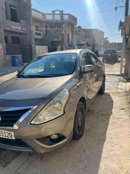 السلام عليكم .. نيسان صني للبيع موديل 20 ماشية 91 الف  
كير ومكينة مكفولات بيها كم قطعة بارد و طخات و رصعية خفيفة بالباب الخلفية مال سايق .. رقمها بغداد و تحويل مباشر ، السعر 110 للتواصل على الخاص او واتساب ***********
