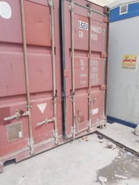 حاويه لبيع 12متر جدأ نضيفه 07857115153