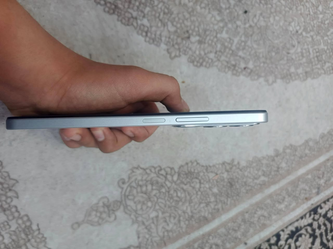 سلام عليكم شباب جهاز ريلمي سي71 / realme c71 جهاز نضيف مسخدم ٤ اشهر كلشي ما مبدل بي ضد الماء والصدمات حمايه عسكريه الذاكره 128 بي ضمان سنه كامل كارتونته او شاحنته السعر (160) الرقم ***********
