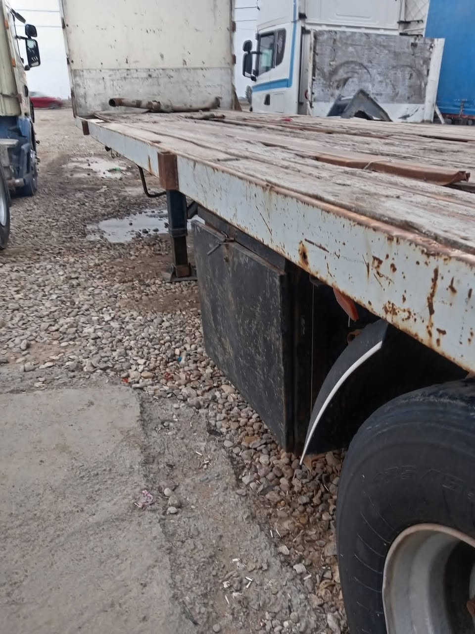 سلام عليكم للبيع عربانه اوربيه تخم تاير واحد سنكل شاصي مكفولة فول جنل
الاستفسار ***********

***********

معروضه لدى معرض الصويره المركزي 

السعر 35 وبيها مجال
