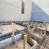 نجار قالب وتسليح وابو خباطه اذا عندك رفت رباط شريطي بنا كل مايخص العما...