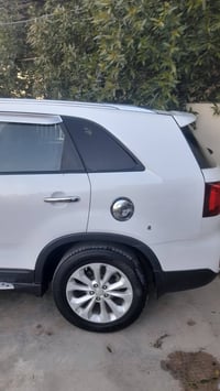 سورنتو ٢٠١٥ • مكينه ٦ • ضرر ٣ قطع