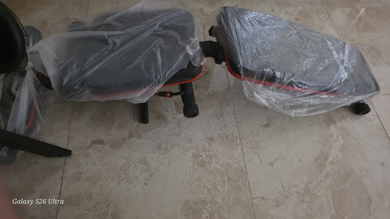السلام عليكم، عندي مصطبة من ماركة 
Adking 
شبه الجديده بچيسها، تتحمل الى حد 120 كيلوغرام وزن و قبل چان سعرها ب100 لكن ابيعها ب 85 فقط!!
المنتج نضيف 100% بچيسه مستعمل فقط مرتين (تمرينين)
يعني اخو الجديد،
ملاحضه وحده استخدمه فوق كاربت او شي خشن حتى  ما يكون مزعج عند التمارين الثقيله
و السعر بي مجال للتفاوض، 
للاستفسار ***********
او ماسنجر،
او على الانستاغرام 
F3._lz
و لا يوجد توصيل، تعالّي مكاني بالنجف كوفه
