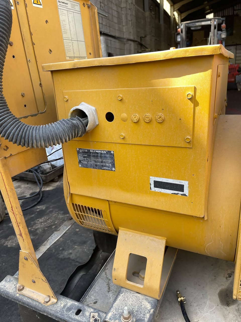 *********** بيركز 135KV انكليزي اصلي مشتغل 1000 ساعة 🇬🇧🇬🇧🇬🇧🇬🇧أستيراد اوربي بشرط وضمان محرك وتوليد بلادي مولداة ابو محمد عنوان اربيل صناعة شمالية
