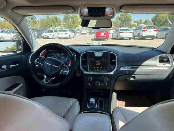 اوباما 2015 كلين تايتل مواصفات C داخل ابيض و شفت استيرن فول مواصفات ماشيه 113 مايل سعر 230 و بي مجال مكان كركوك شورجة ***********
